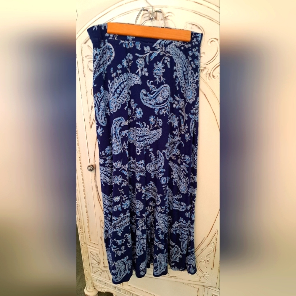 Talbots, size Petite, "large paisley" print blue skirt.